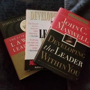 John Maxwell's Leadership Books (3Ttl)